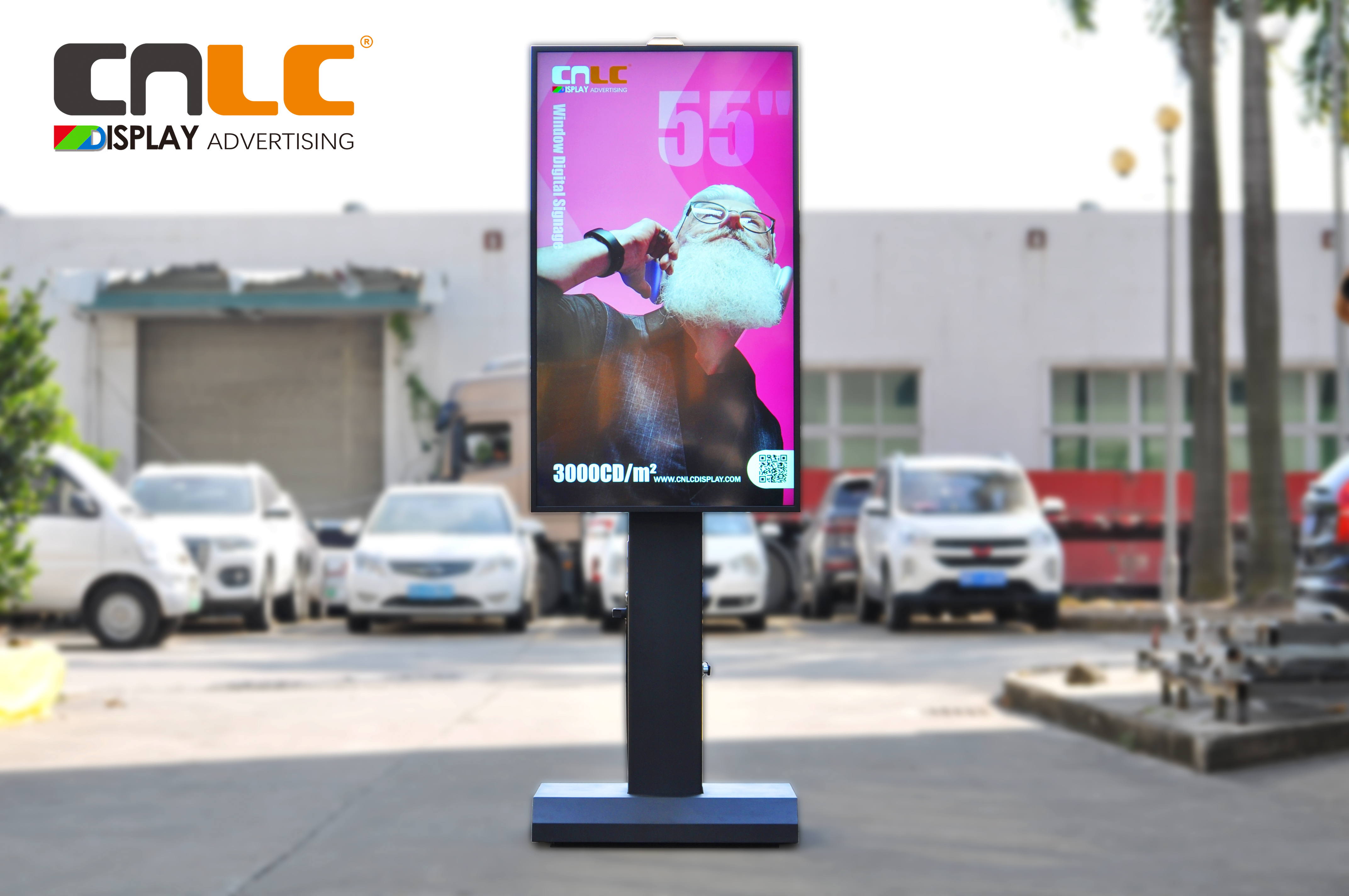 Portable digital signage for shop windows