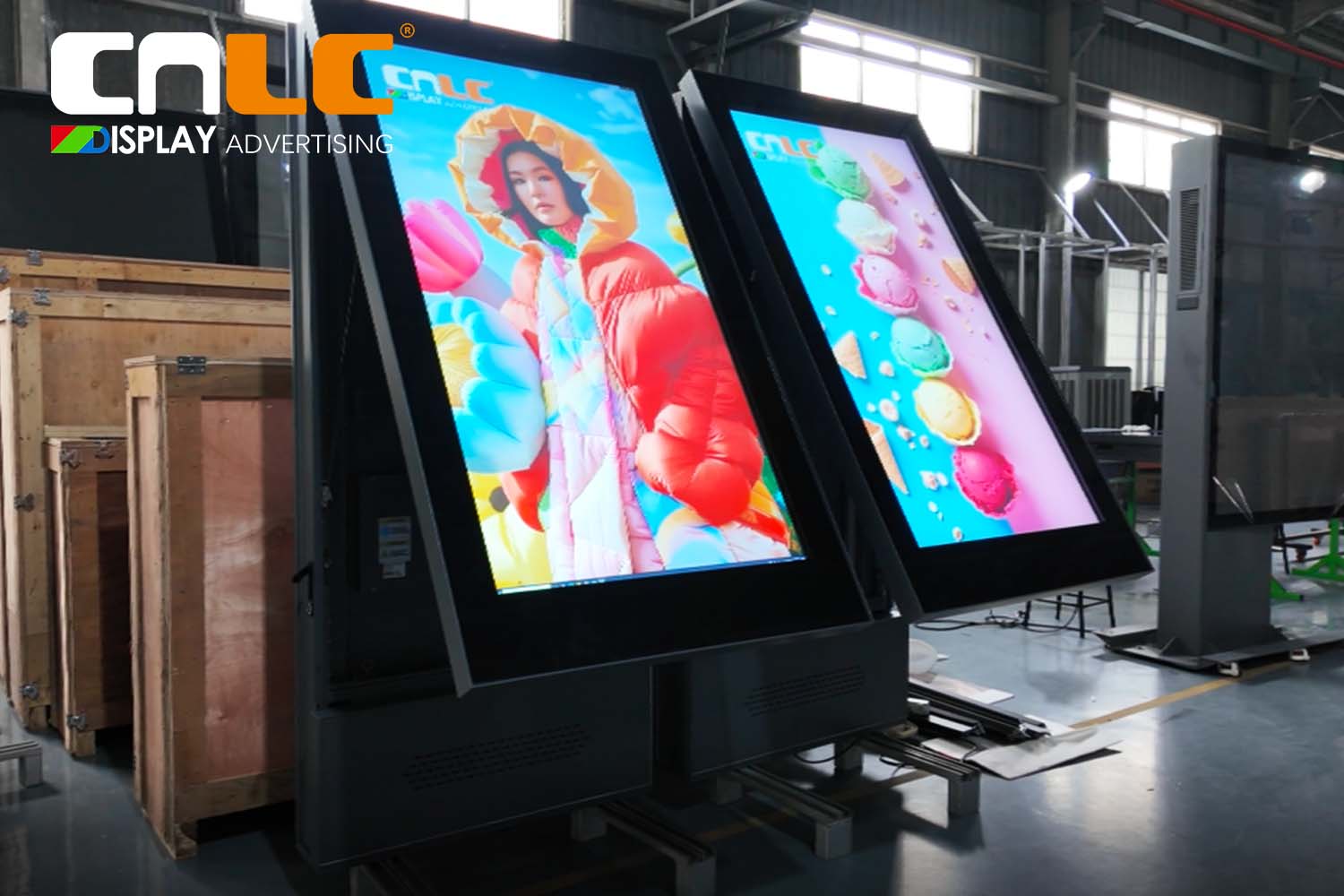 Display LCD de publicidade sensível ao toque para exterior de 65 polegadas – alto brilho, resistente às intempéries e interativo