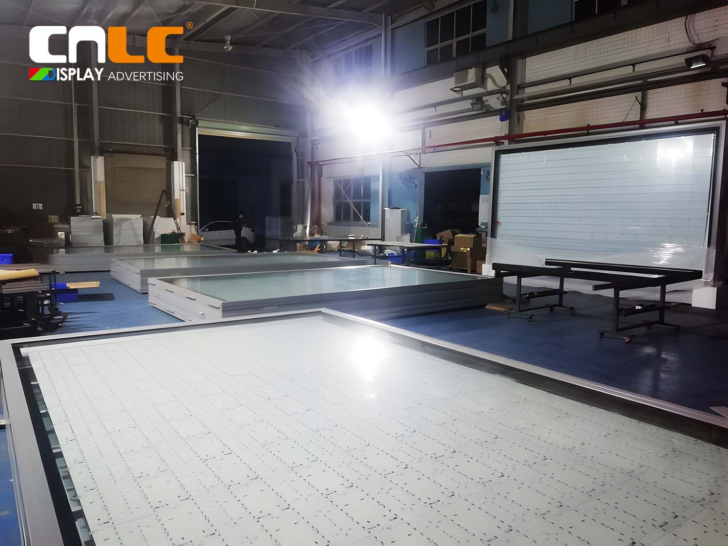 CNLC assembly of dynamic light box with wiring and LED modules