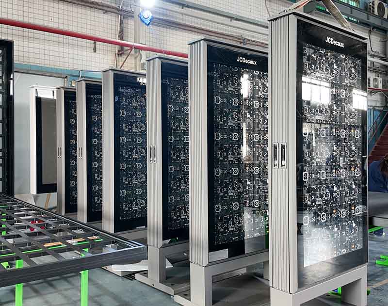 CNLC and JCDecaux Complete LED Totem Display Project