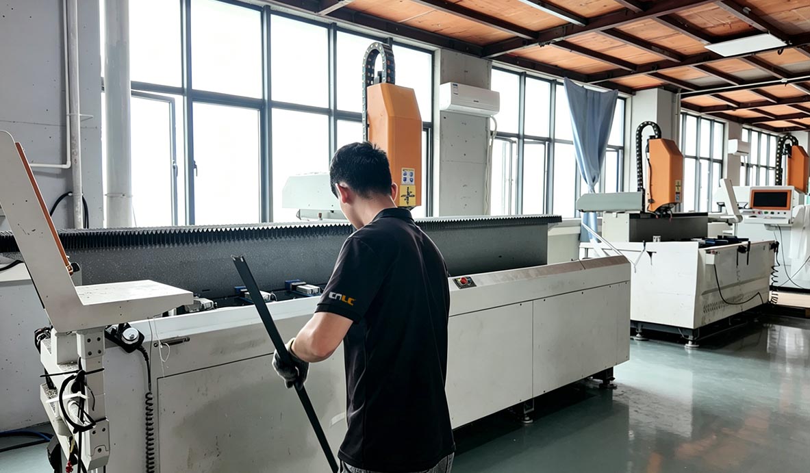Aluminum CNC Machining Precision CNC machining of aluminum cabinets for outdoor digital signage manufacturing
