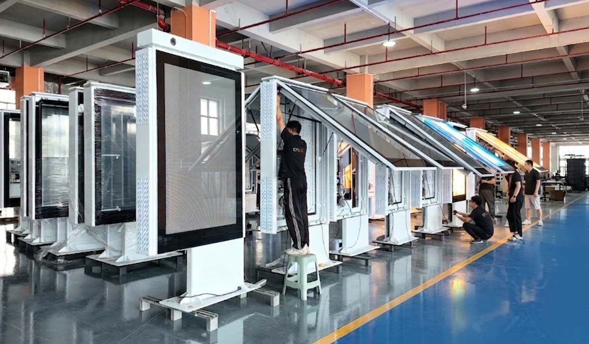Outdoor LCD and LED digital signage product showroom
